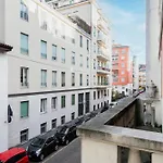 Easylife - Comfort And Style In The Heart Of Milan
